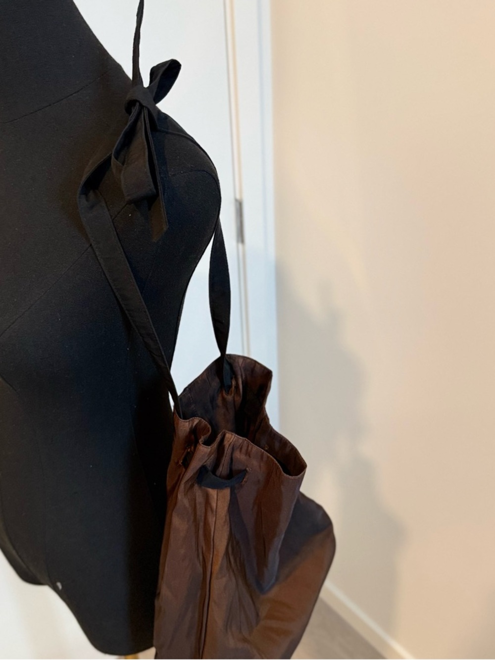 Everyday Brown Drawstring Shoulder Bag - Picture 9 of 9